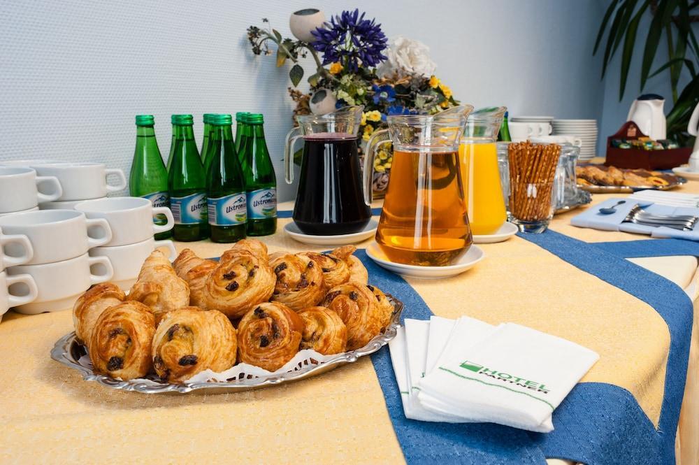 Hotel Partner Warsaw Ngoại thất bức ảnh